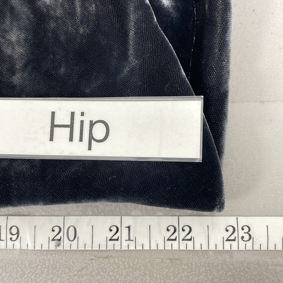 TAHARI Formal Dress NWT Dark Crushed Gray Velvet Evening Gown Rhinestone Size 14 - Picture 13 of 15